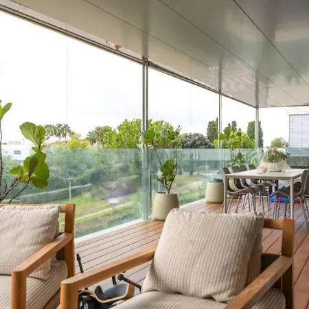 Sky Mirror Chalet Bahar ic-Caghaq